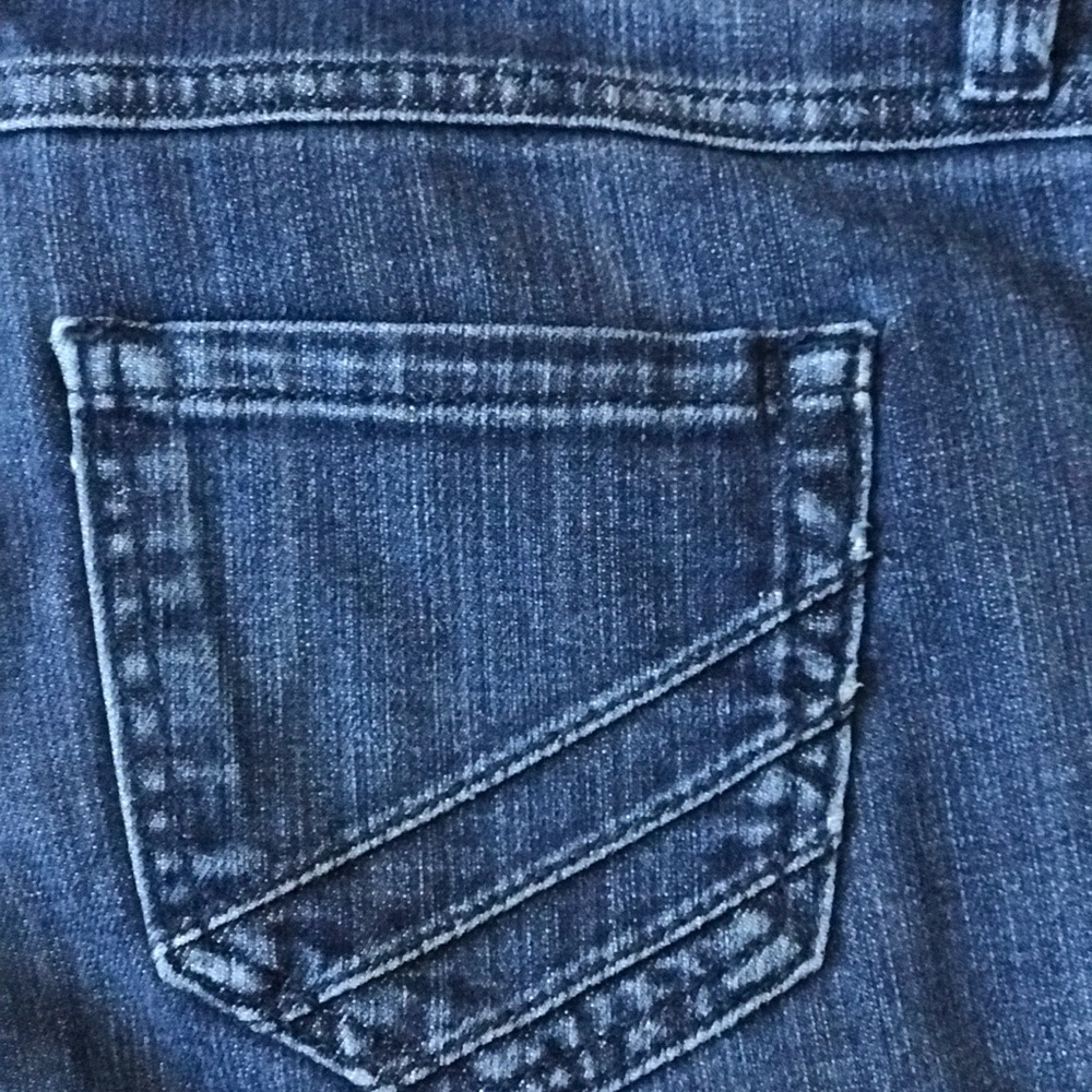 LC Denim - Picture 3 of 7